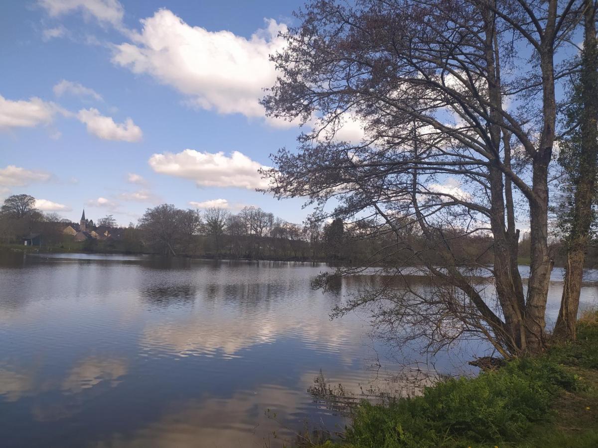 La Chaussee D'Olivet En Mayenne エクステリア 写真